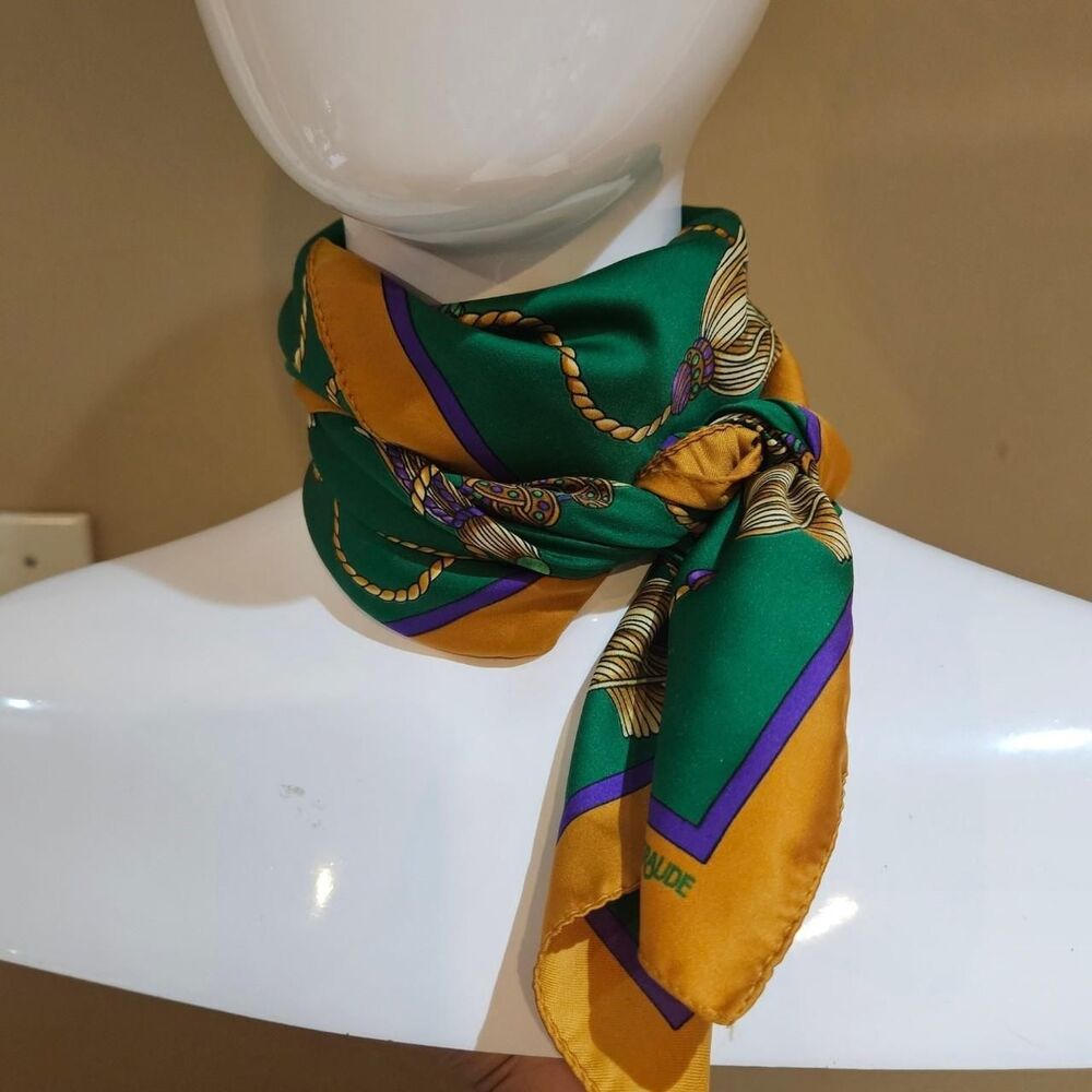 vintage preppy retro green gold tassels square scarf